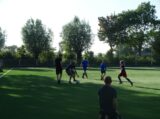 Laatste training S.K.N.W.K. JO11-1JM van seizoen 2022-2023 (partijtje tegen de ouders) (160/221)